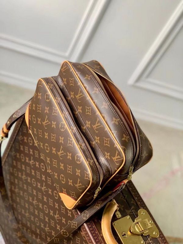 LO - LV Bags - 15965