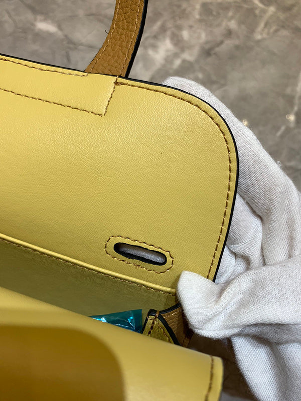 Lusso Official -  HERMS BAGS FOR WOMEN - 117