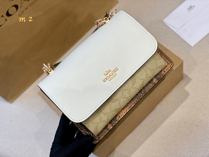LO - CCH Bags - 186