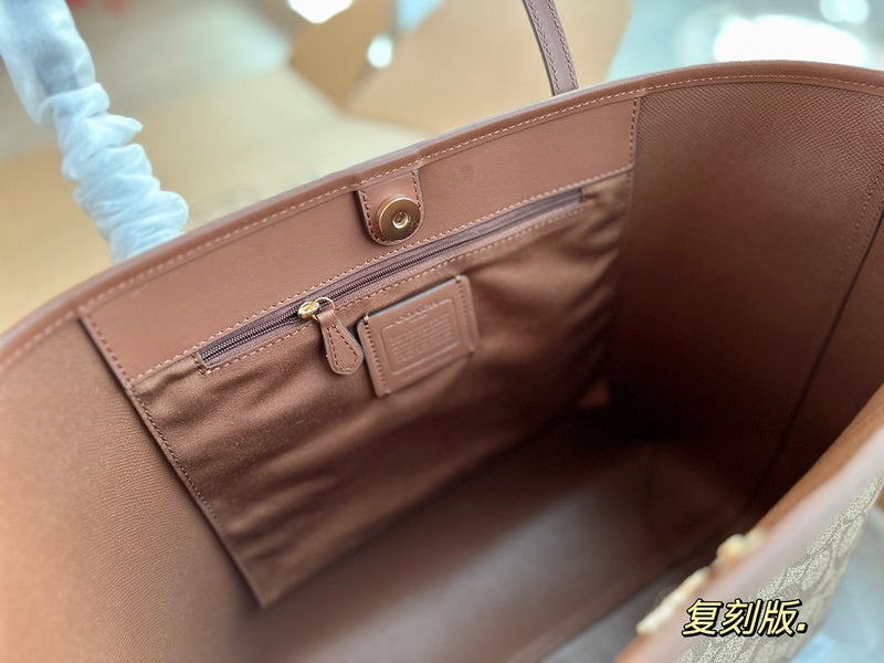 LO - CCH Bags - 416