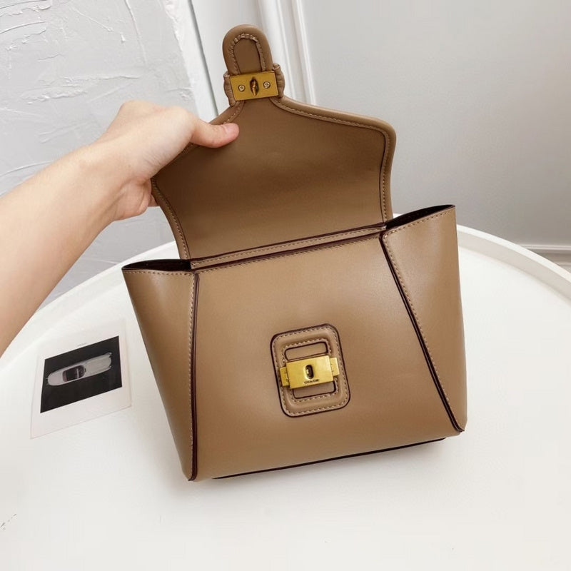LO - CCH Bags - 544