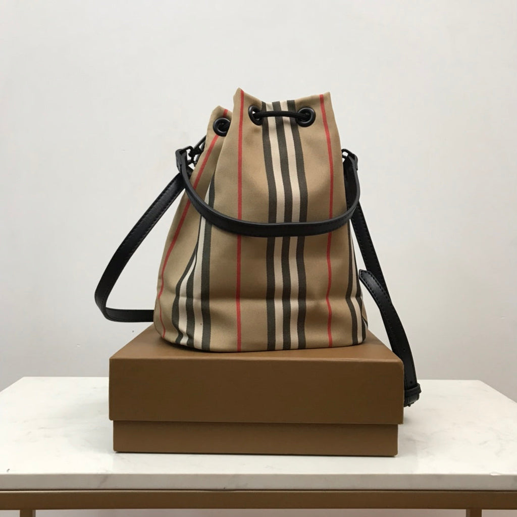 B-Berry - BB  Icon Stripe Nylon Drawcord Pouch Archive Beige For Women, Bags 7.7in/19.5LO