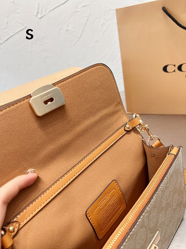 LO - CCH Bags - 351