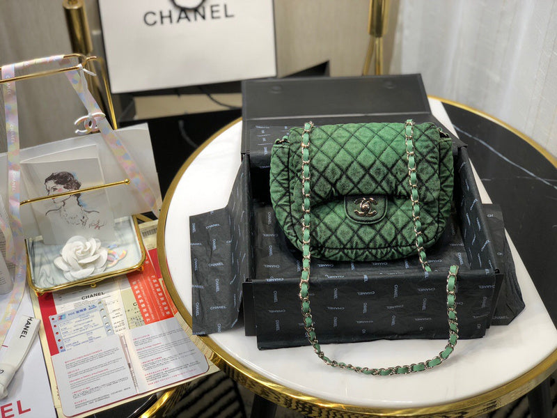 LO - CHL Bags - 1949