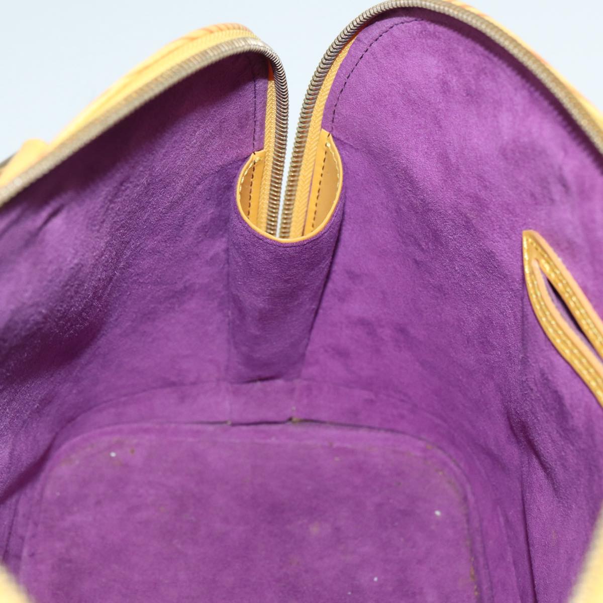 LO-LV bags 2393