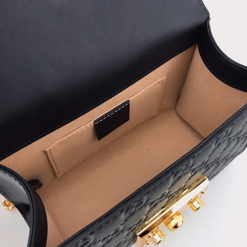 LO - GCC Bags - 2463