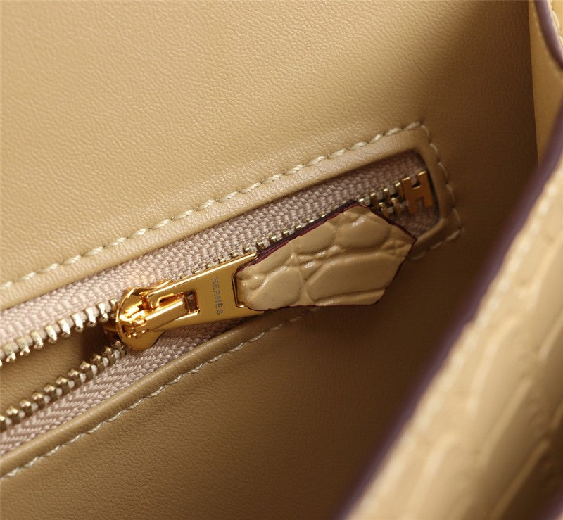 LO - HRMS LUXURY BAGS - 604