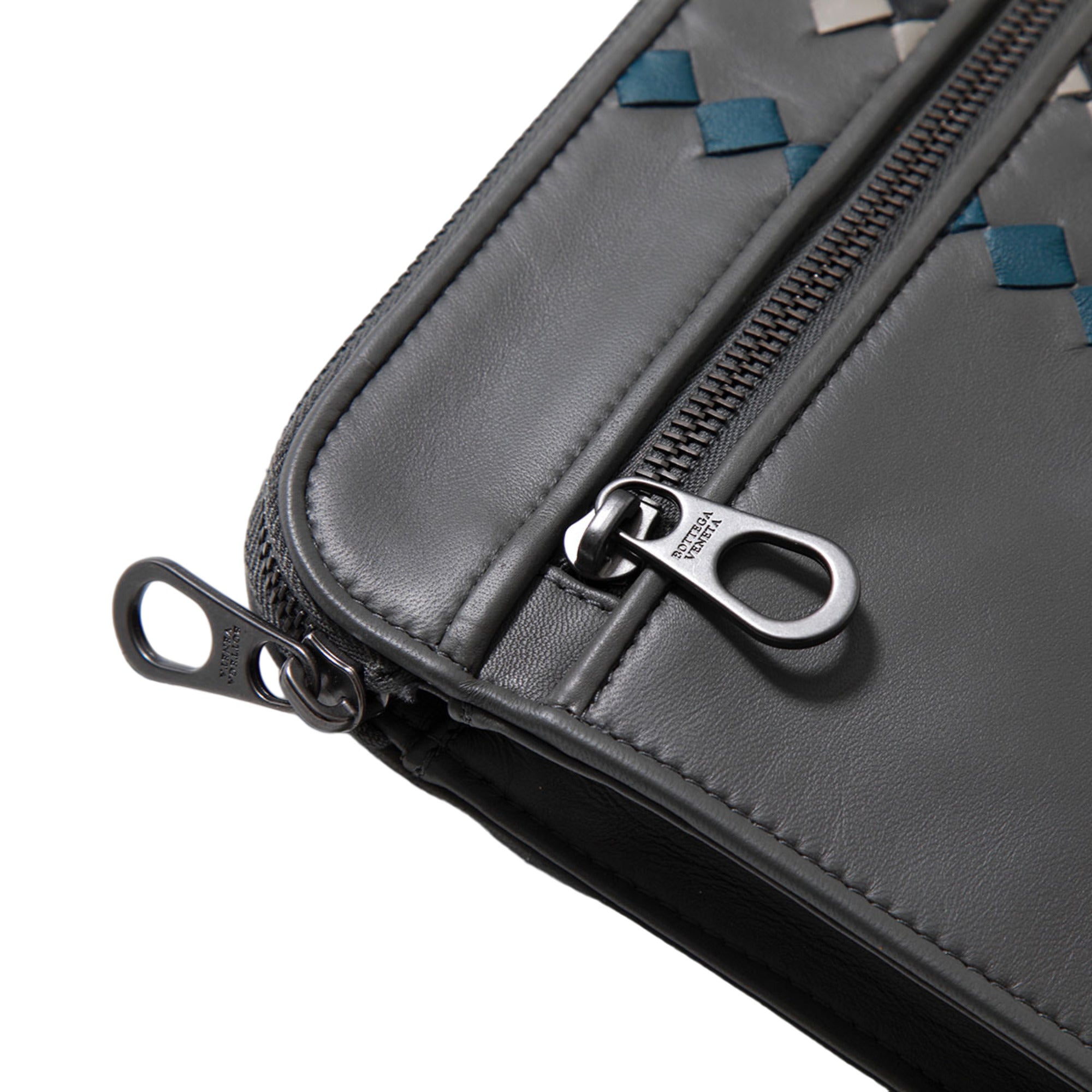 B V  - Men's Intrecciato Leather Clutch Bag