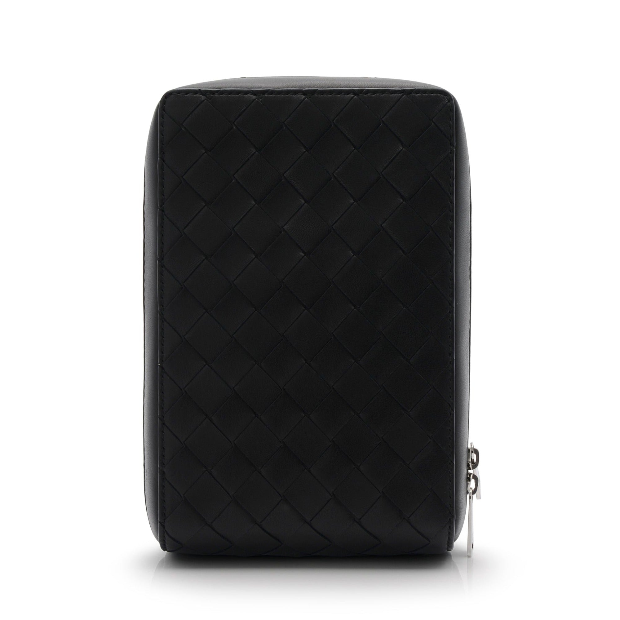 B V  - Intrecciato Multifunctional Storage Bag