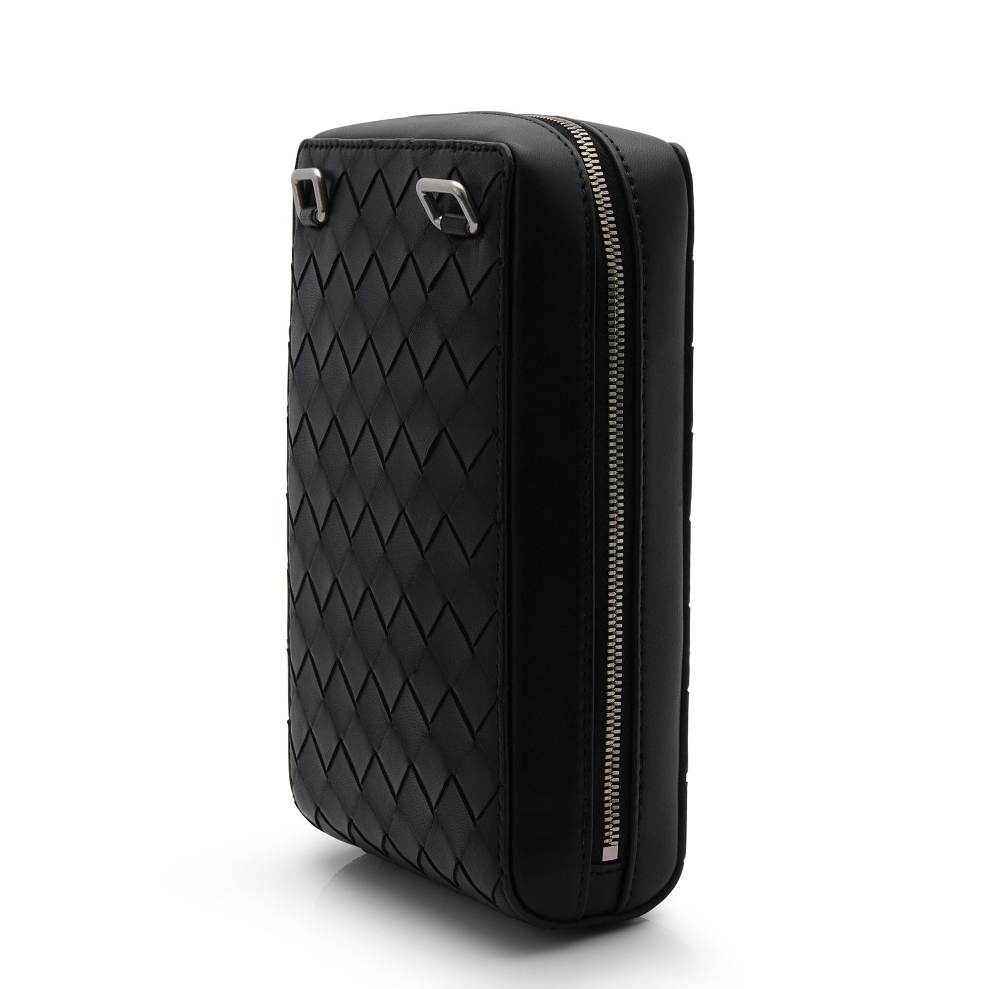 B V  - Intrecciato Multifunctional Storage Bag