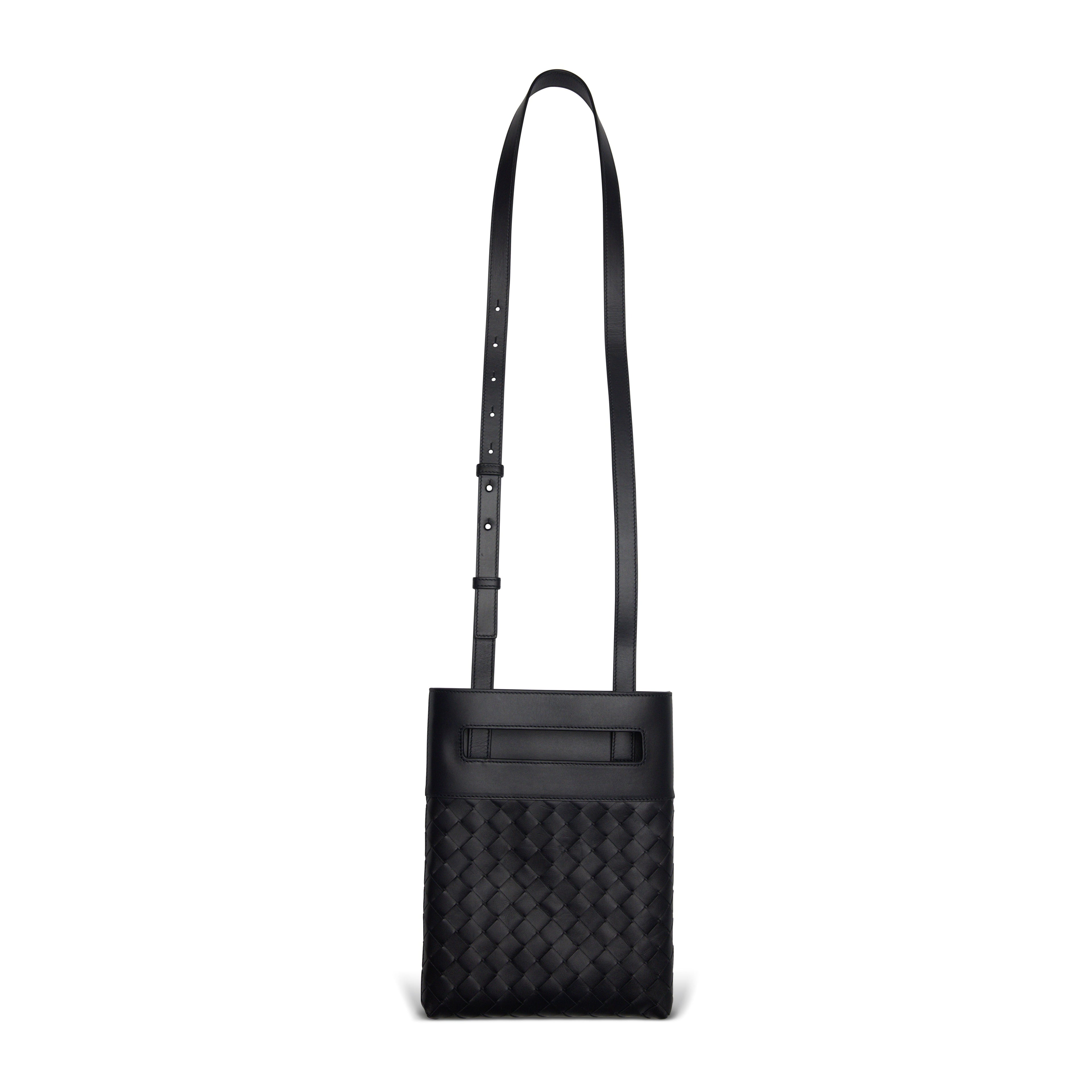 B V  - Mesh Crossbody Bag
