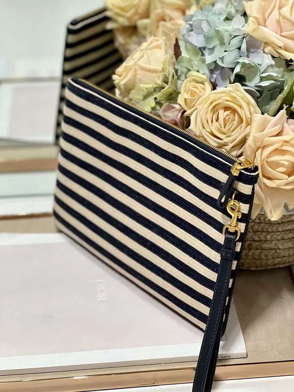 LO - DYOR   BAGS FOR WOMEN - FASHION LUXURY BAGS 010