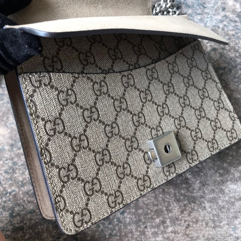 LO - GCC Bags - 6170