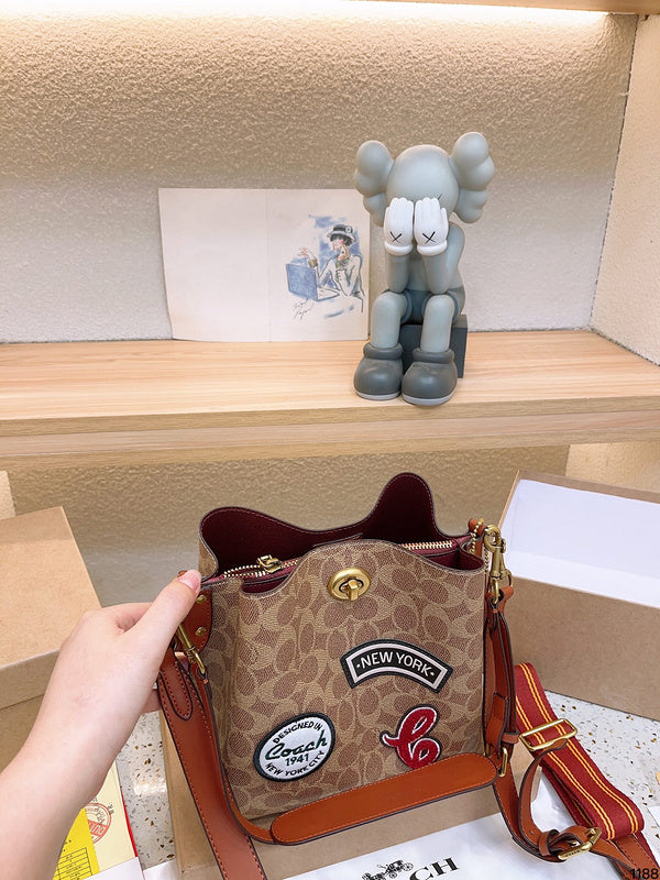 LO - CCH Bags - 102