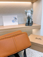LO - CCH Bags - 210