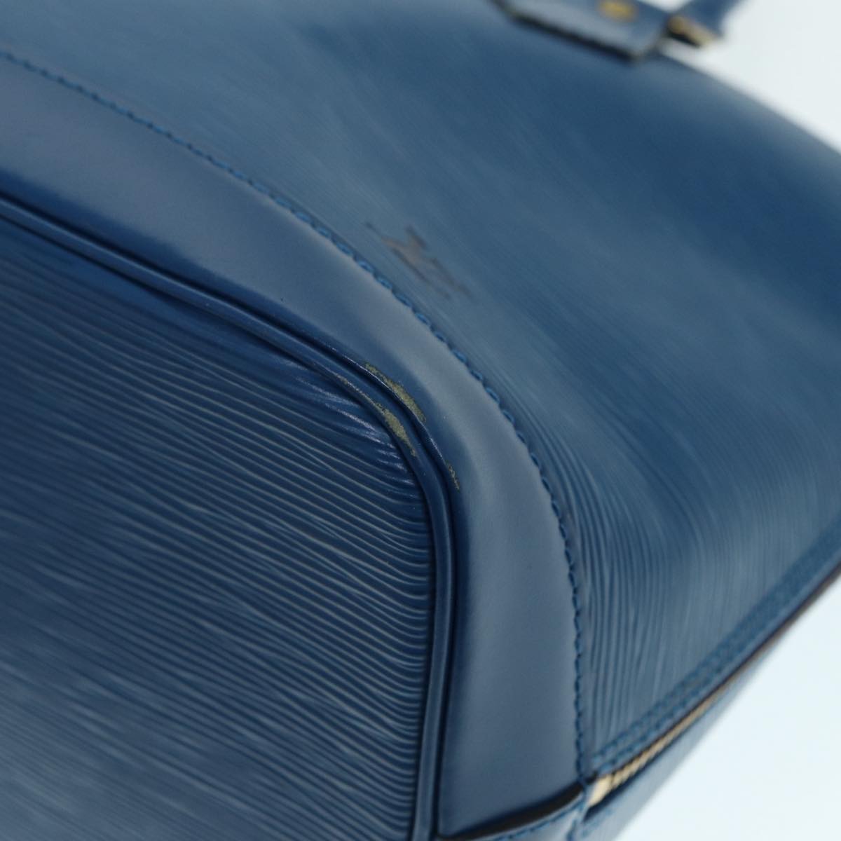 LO-LV bags 2388