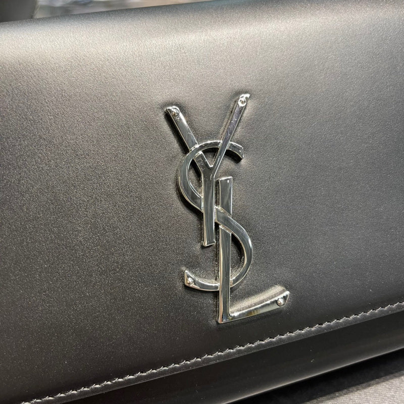 BB - YSL Bag - 1943