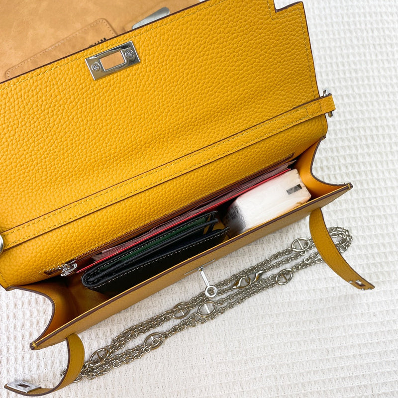 Lusso Official -  HERMS BAGS FOR WOMEN - 250