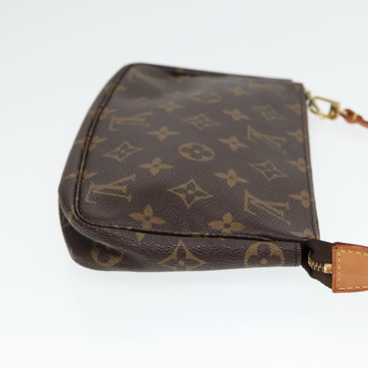 LO-LV bags 1560