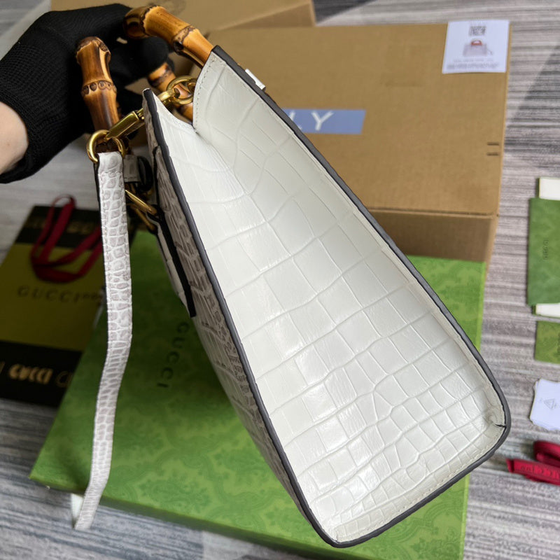 LO - GCC Bags - 6430