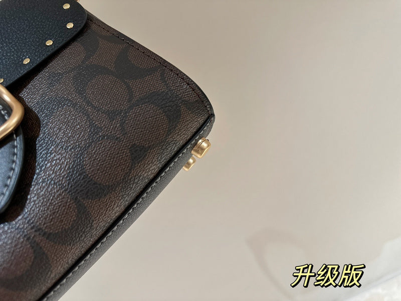 LO - CCH Bags - 403