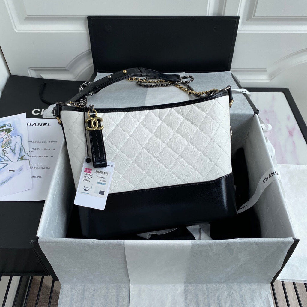 CHL - Gabrielle Hobo Handbag White/Black For Women Bags, Shoulder And Crossbody Bags 9.8in/25LO A93824 Y61477 C0200