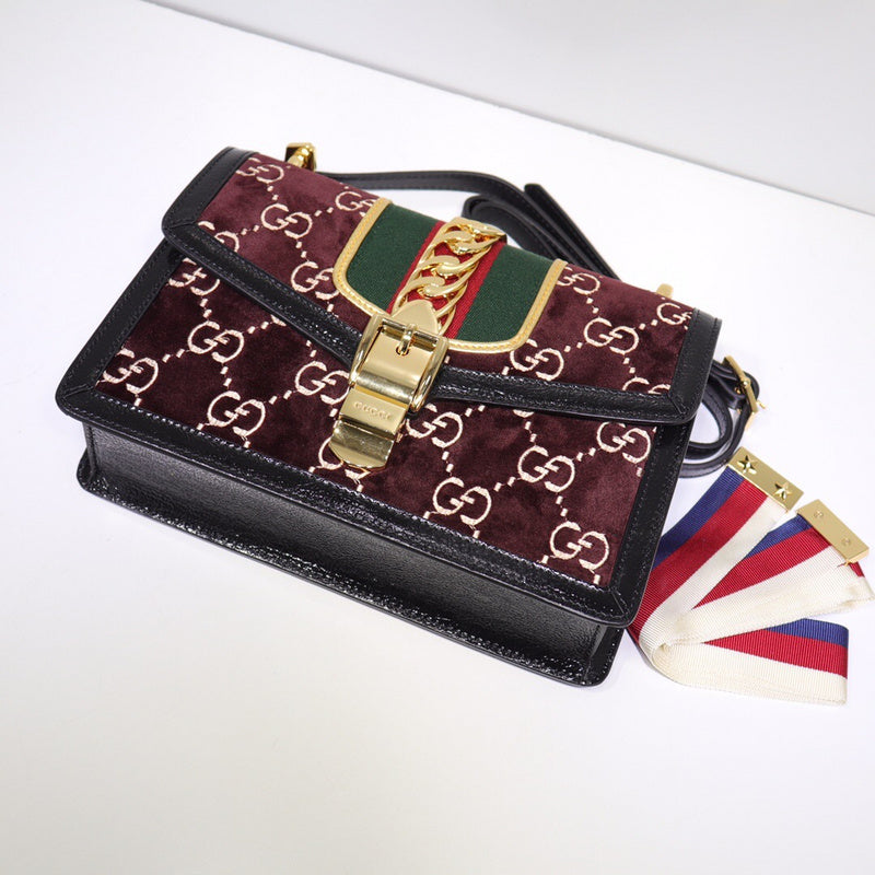 LO - GCC Bags - 3075