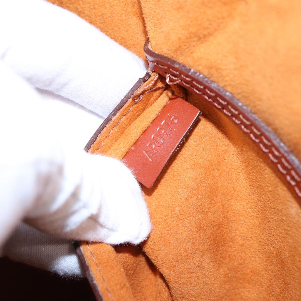 LO-LV bags 2368