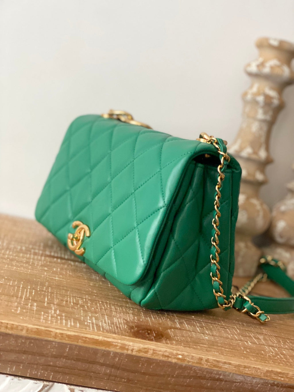 CHL - Large Flap Green Bag For Women 23LO/9in