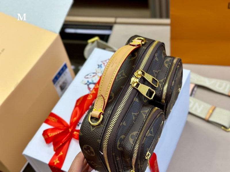 LO - LV Bags - 15012