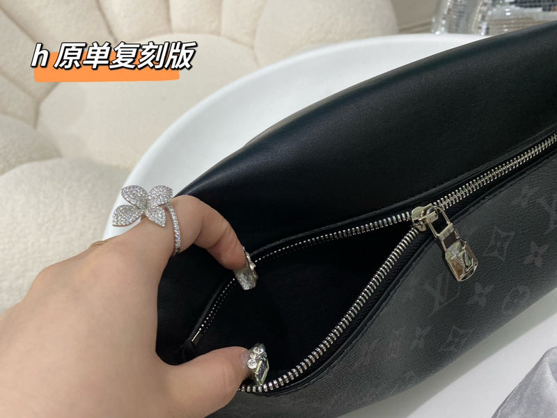 LO - LV Bags - 15067