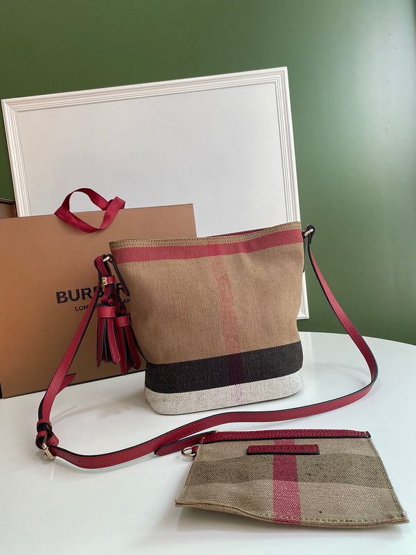 LO - B-BERRY BAGS - 040