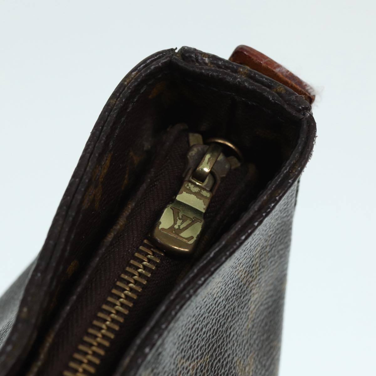 LO-LV bags 6204