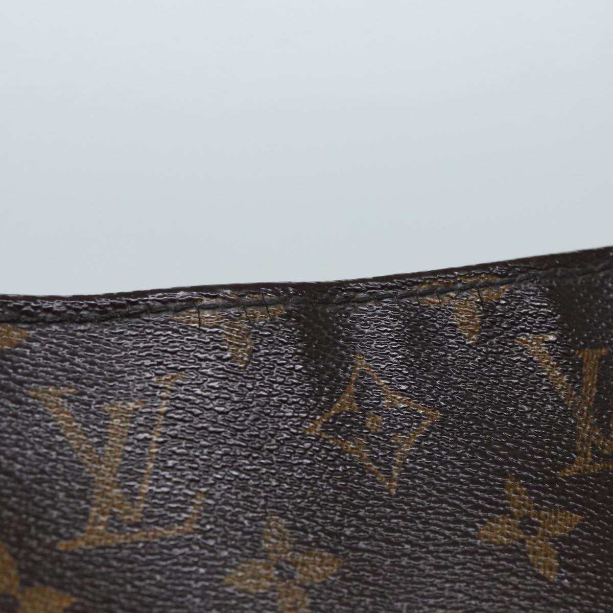 LO-LV bags 6204