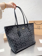 LO - CCH Bags - 151
