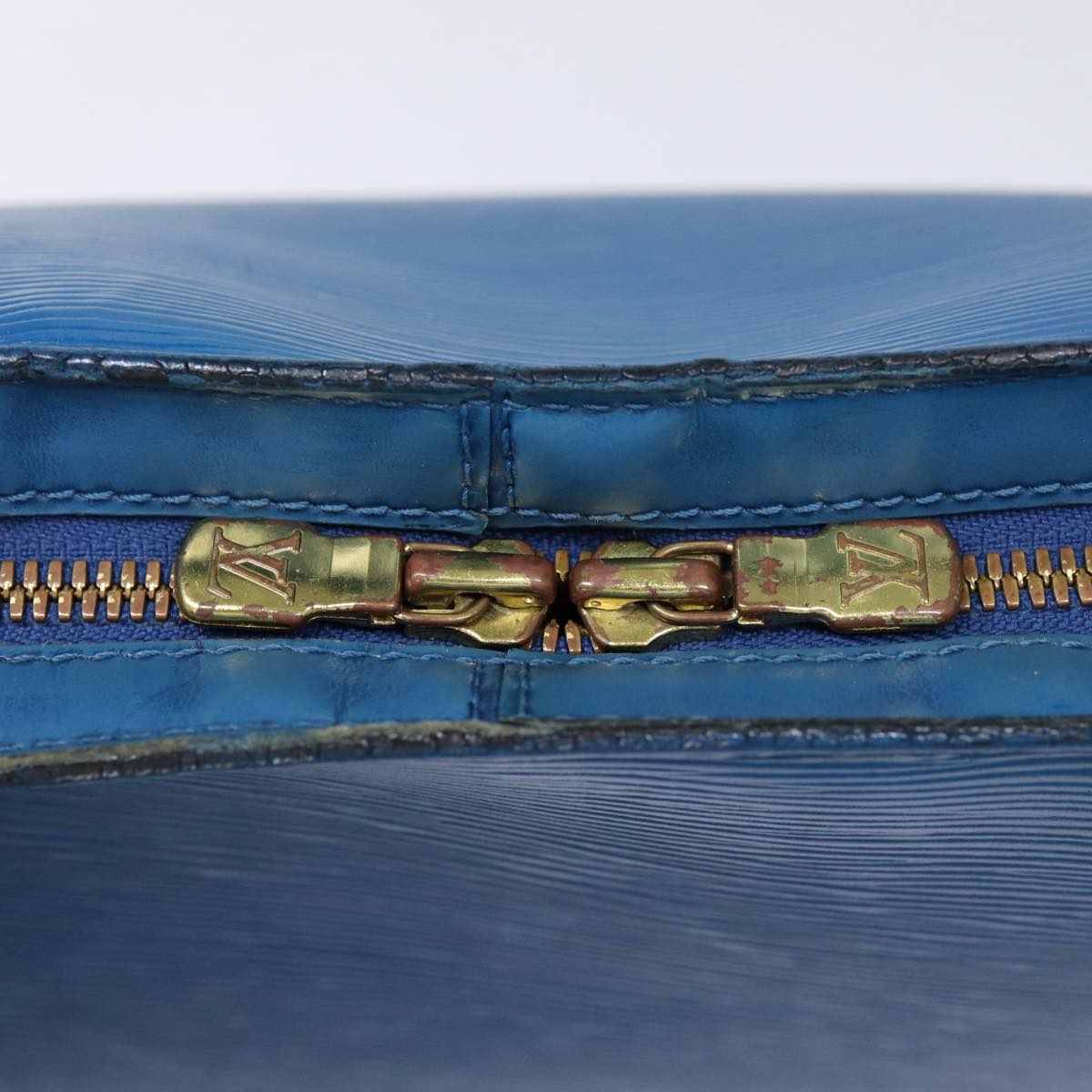 LO-LV bags 2567