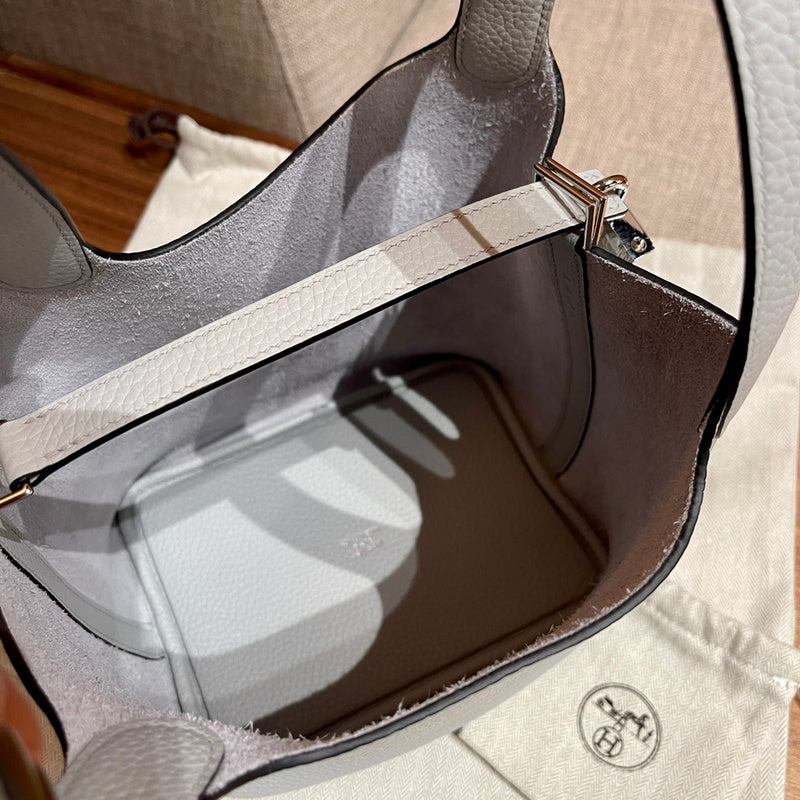 LO - HMS Luxury Bags - 999