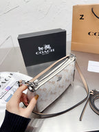 LO - CCH Bags - 312