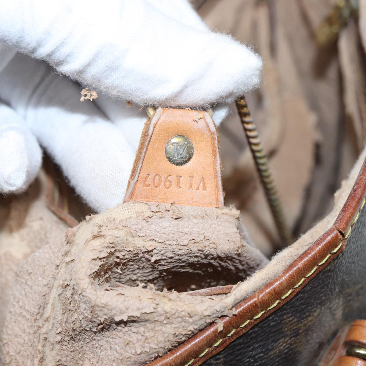 LO-LV bags 6226