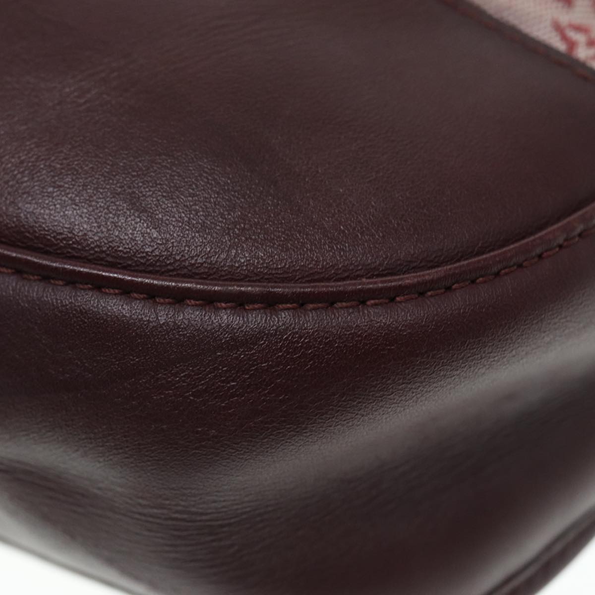 LO-LV bags 6338