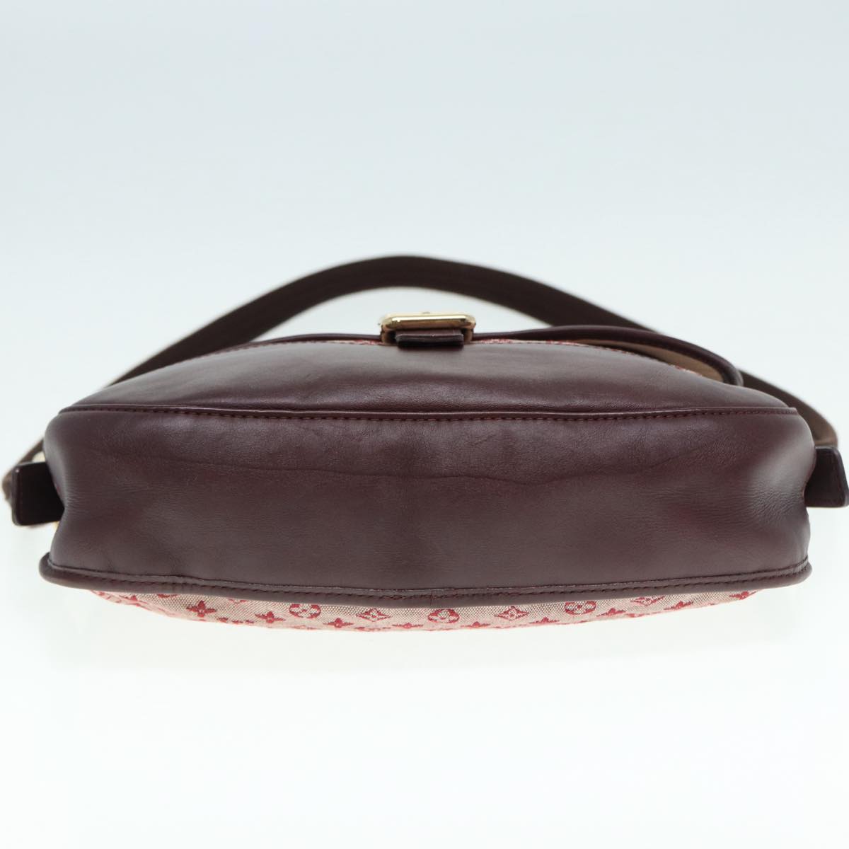 LO-LV bags 6338