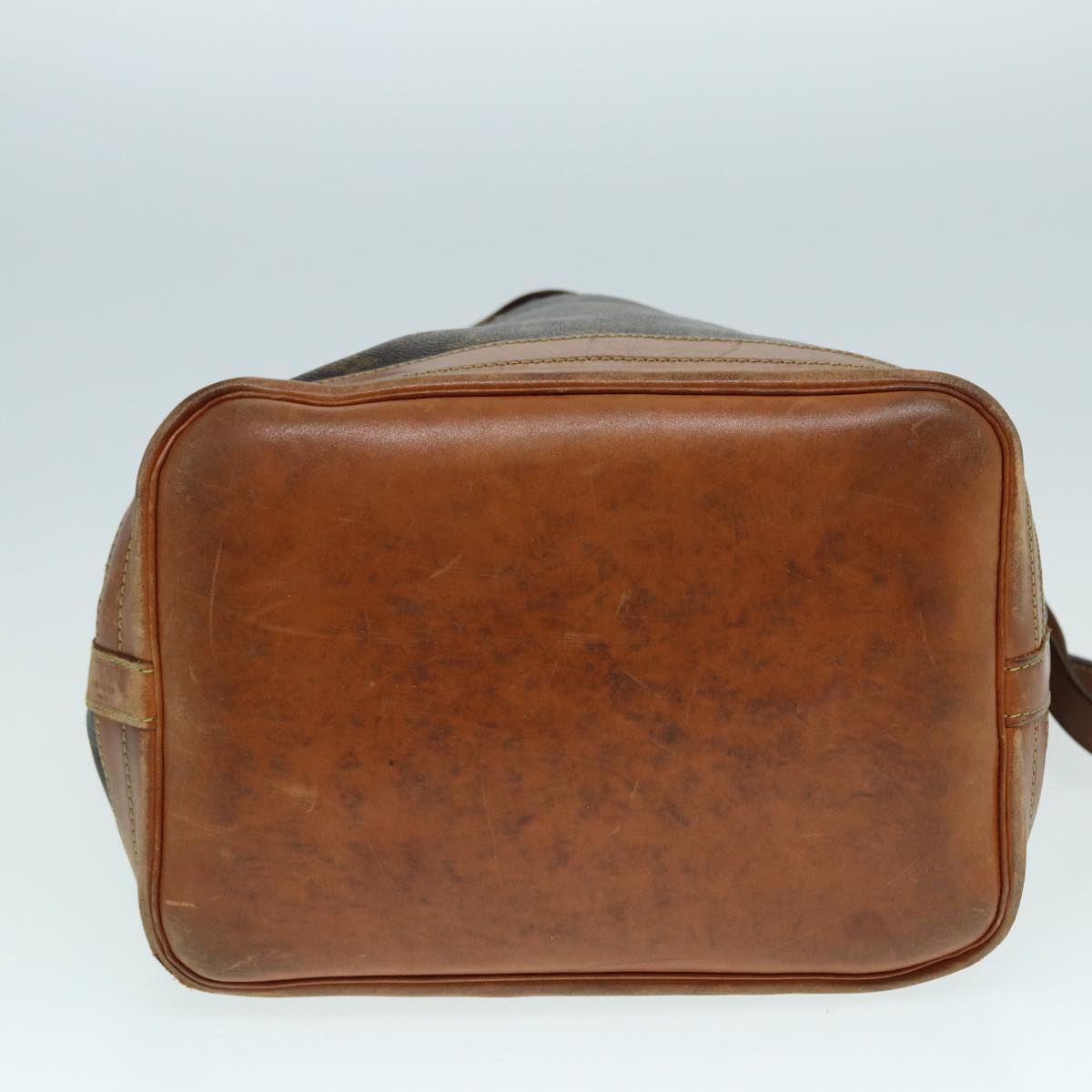 LO-LV bags 6374