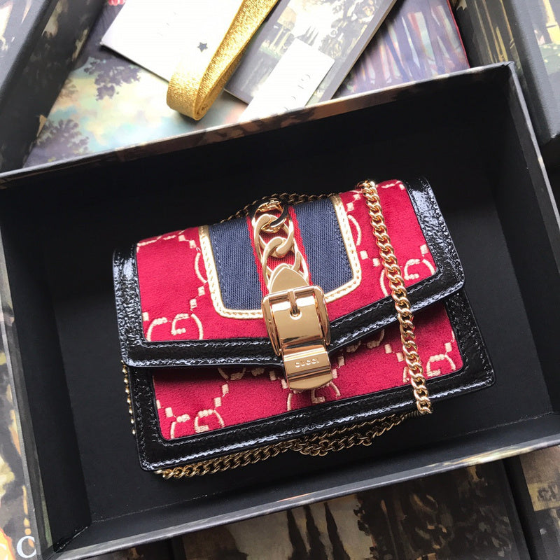 LO - GCC Bags - 6365
