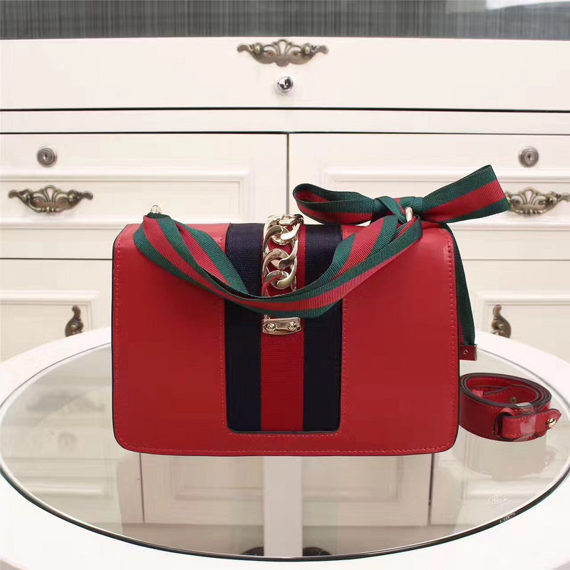 LO - GCC Bags - 2225