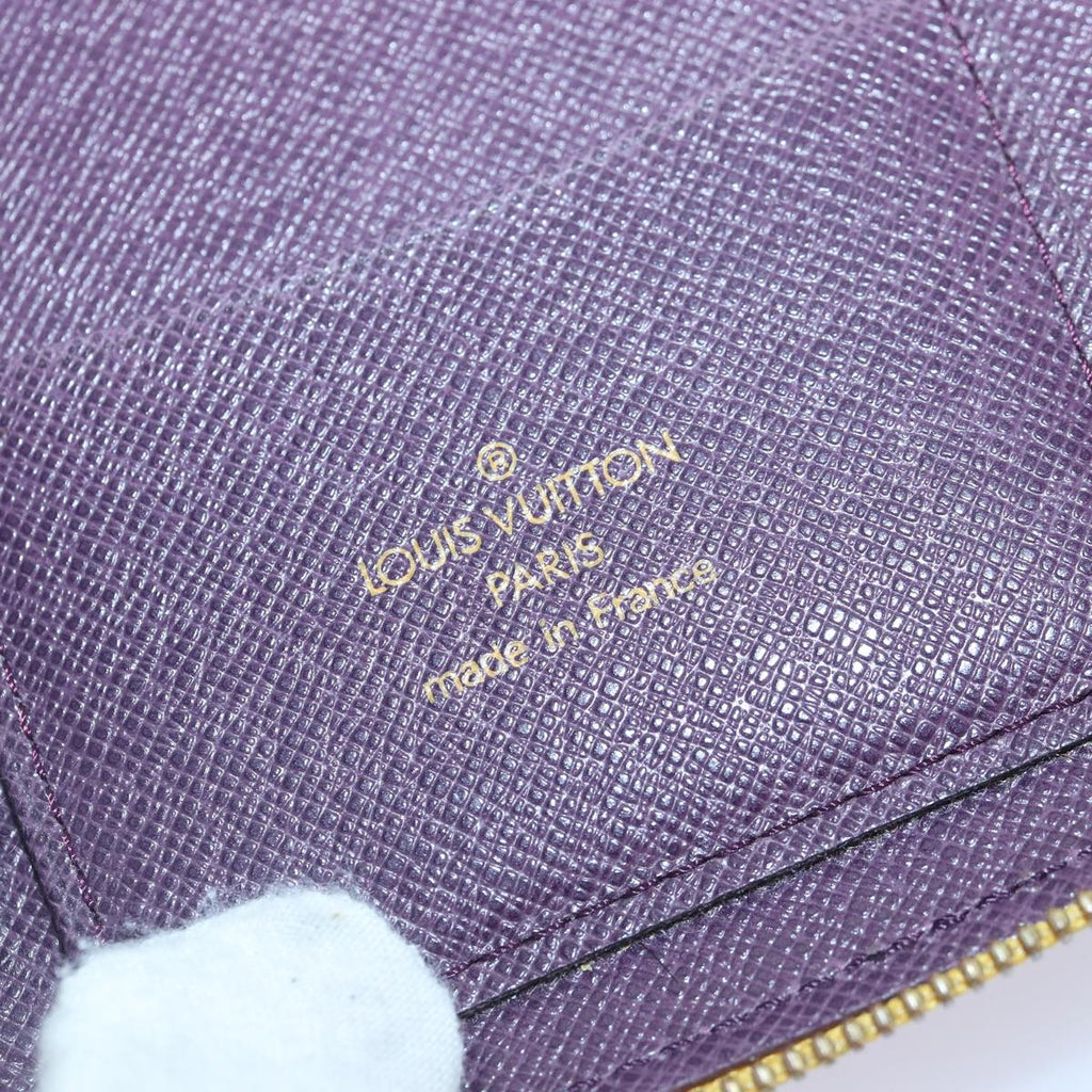 LO-LV bags 2310