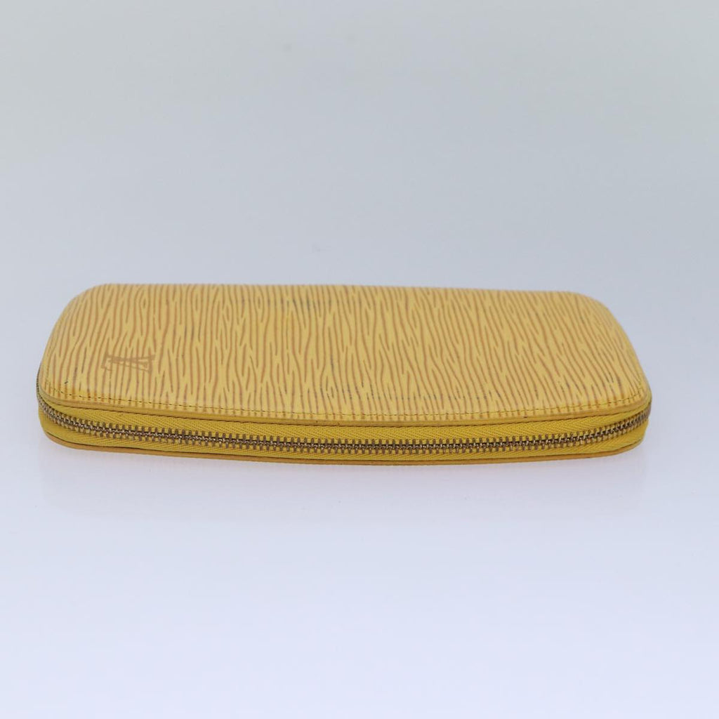 LO-LV bags 2310