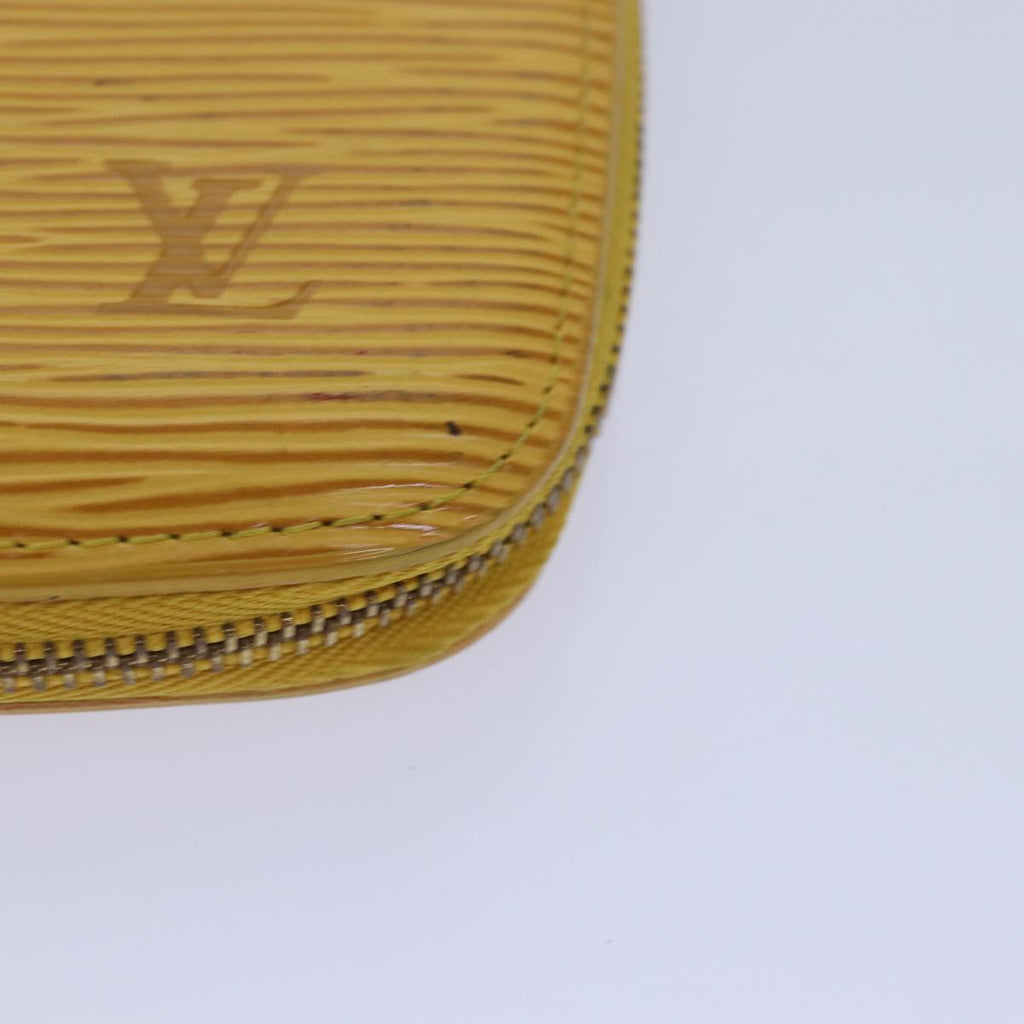 LO-LV bags 2310