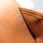 LO-LV bags 2325