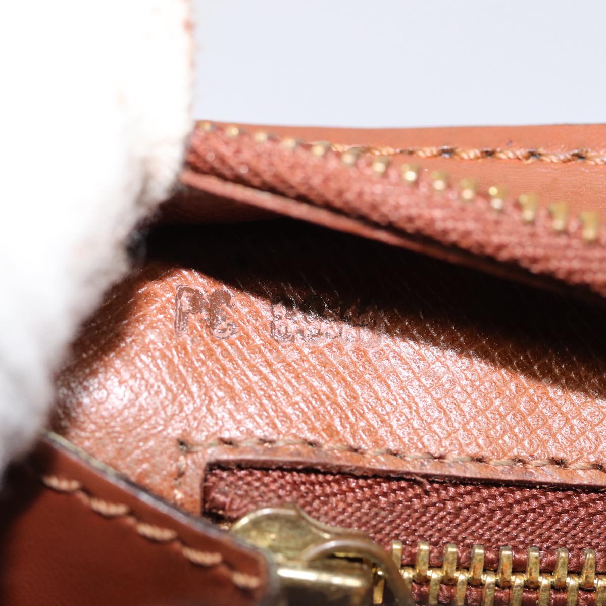 LO-LV bags 6206