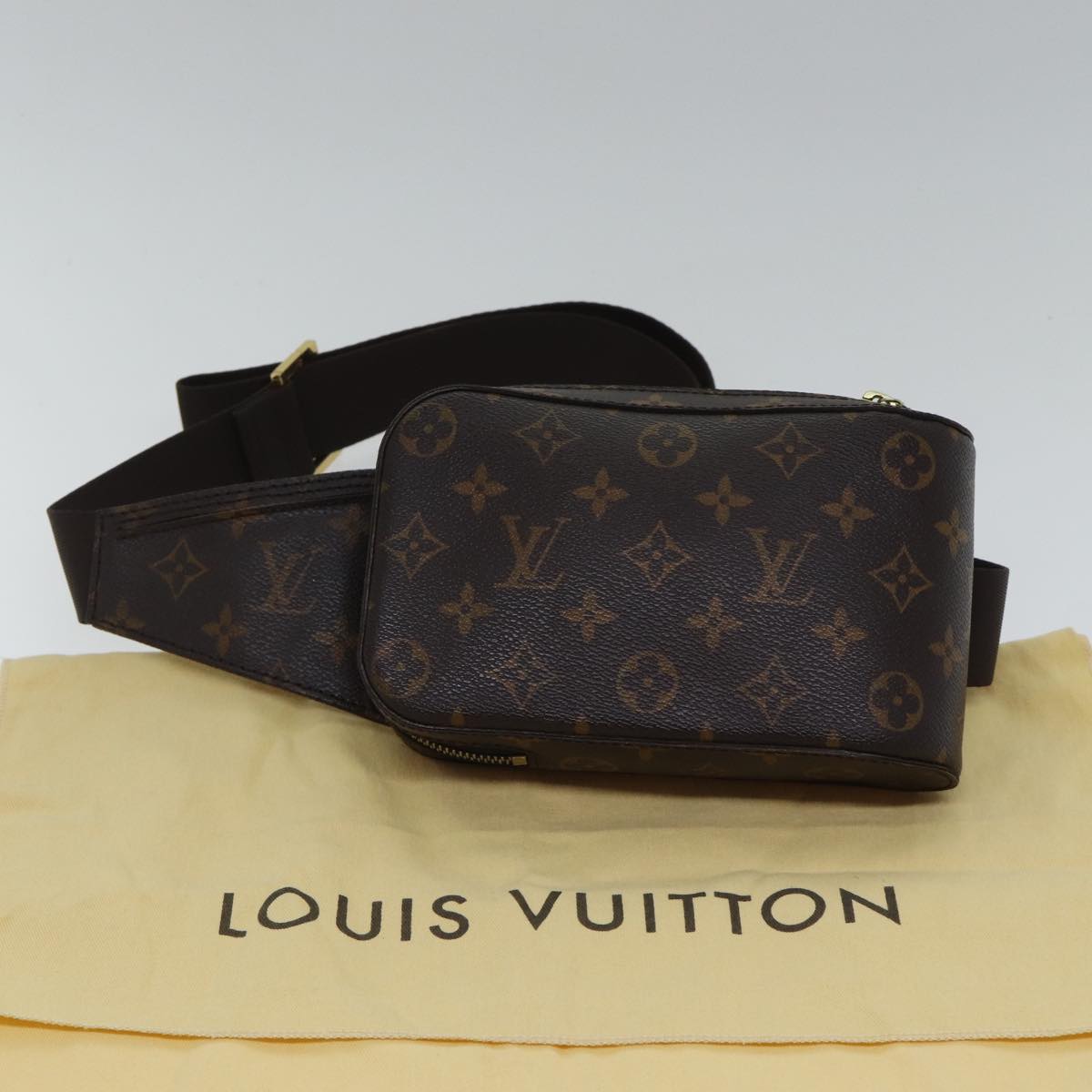 LO-LV bags 6341